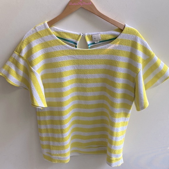 Anthropologie 9-H15 STCl Textured Yellow Striped Postage Fluttersleeve Top, Sz M - Picture 2 of 9